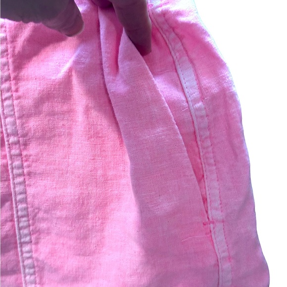 NWT Universal Thread Bright Pink Shorts with Pockets - Picture 4 of 6
